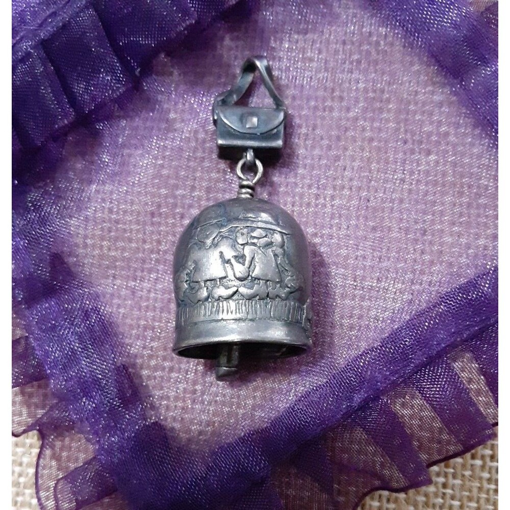 Vintage JJ John Bell Collection Sterling Silver SISTERS ARE FOREVER Pendant